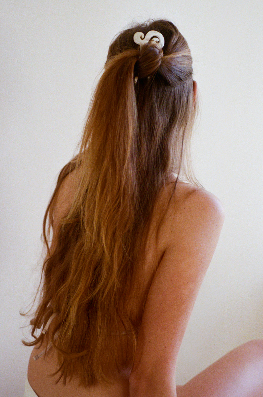 PEARL CHEYENNE FRENCH PIN