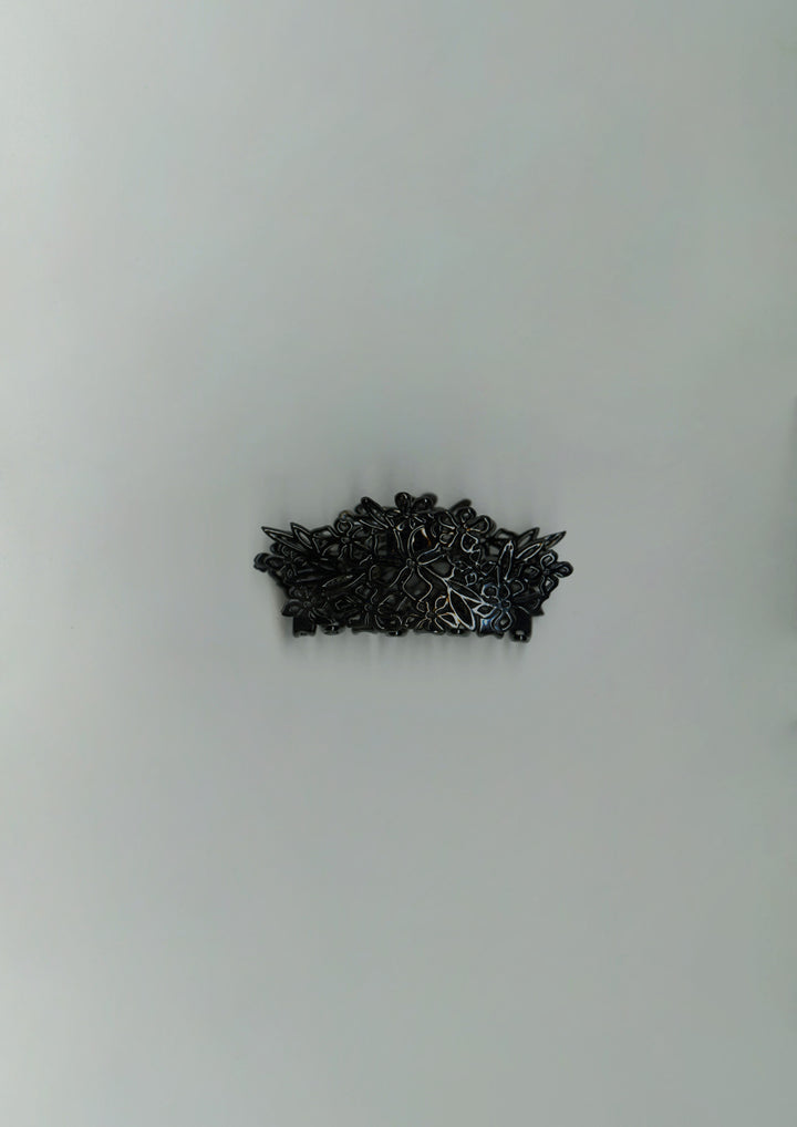 Jet Lace Claw Clip