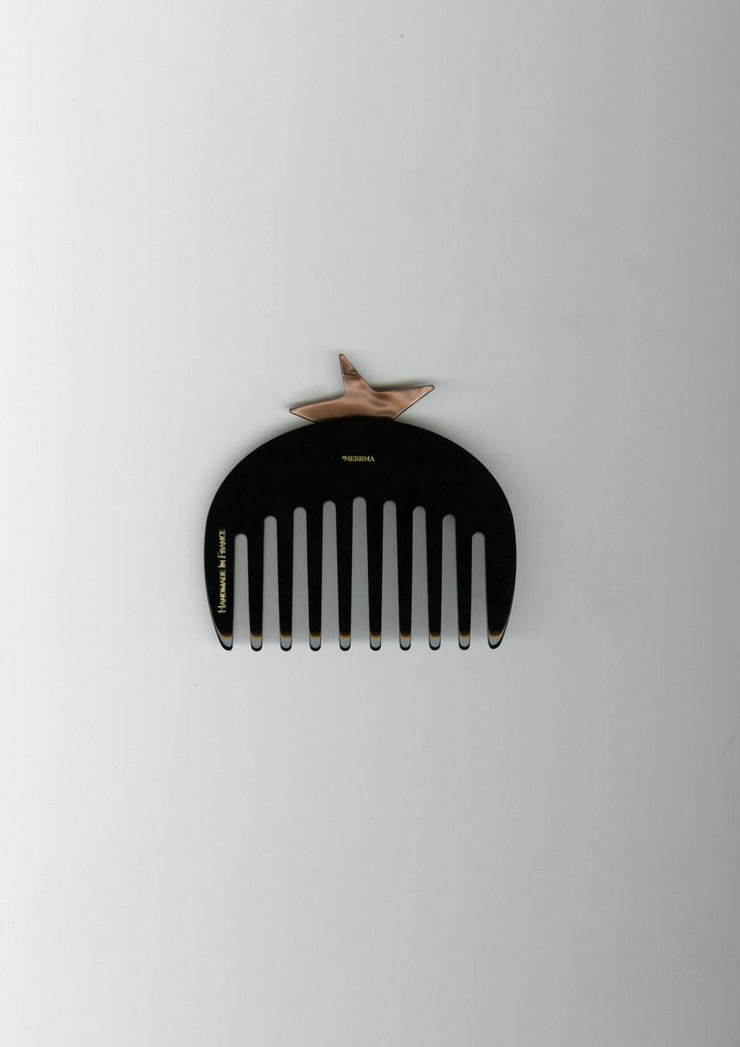 Pavo Nacre Star Comb