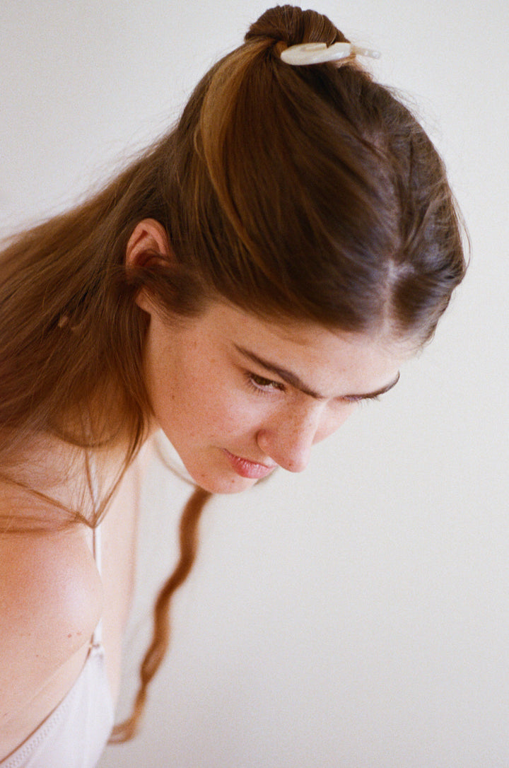 PEARL CHEYENNE FRENCH PIN