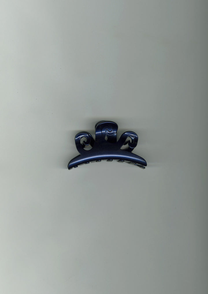 MIDNIGHT RIVER CLAW CLIP