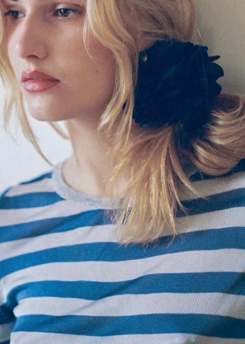 Black Dahlia Satin Flower Scrunchie – Merrma, handmade in Paris