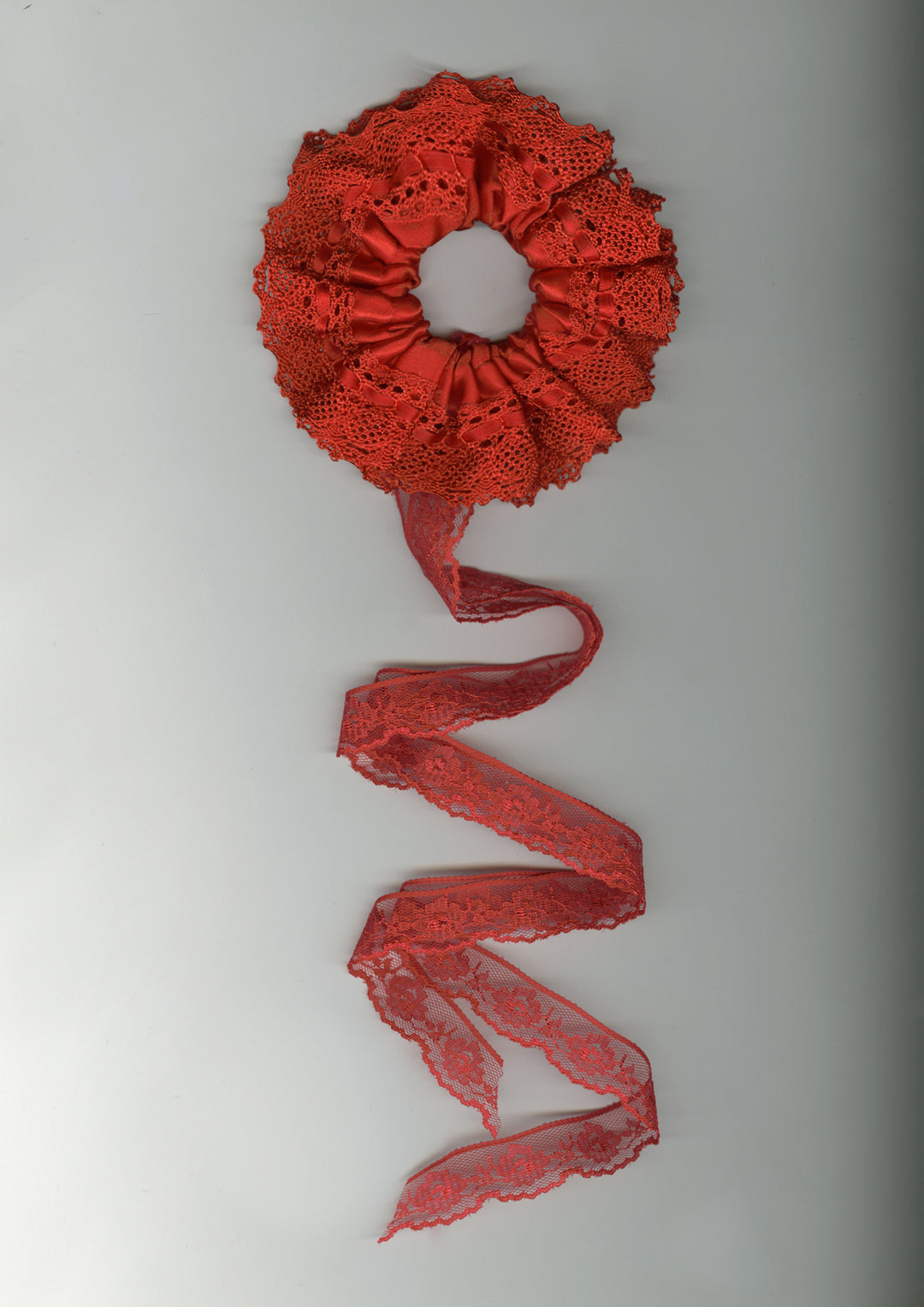 Camellia Lace Scrunchie – Merrma, handmade in Paris