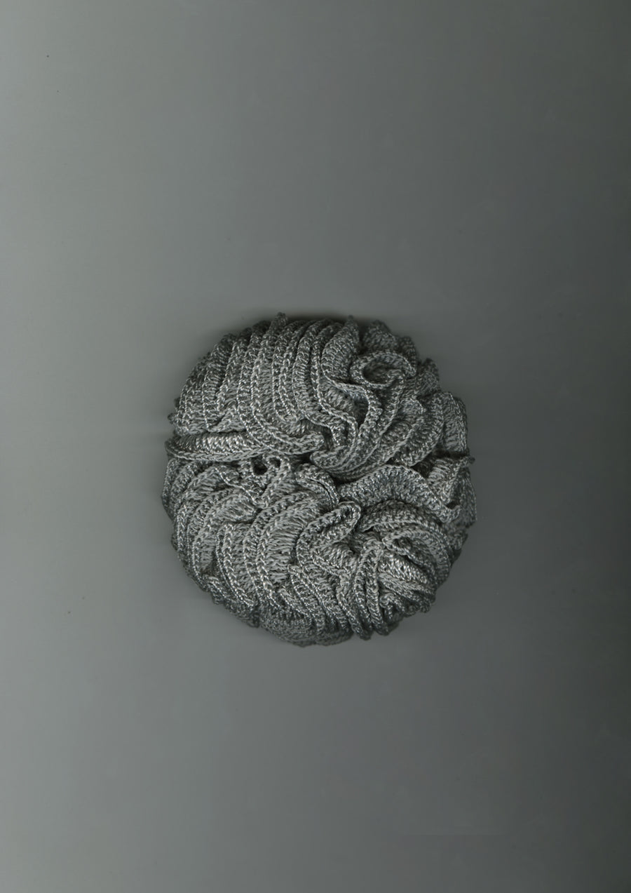 Edelweiss Crochet Flower Scrunchie – Merrma, handmade in Paris