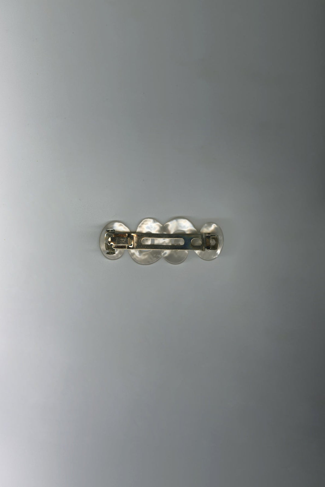 Pearl Cheyenne Spiral Barrette – Merrma, handmade in Paris