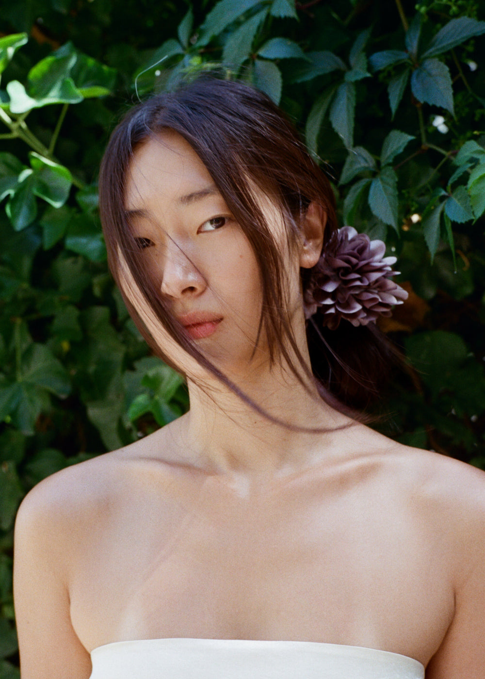 Sand Dahlia Satin Flower Scrunchie – Merrma, handmade in Paris
