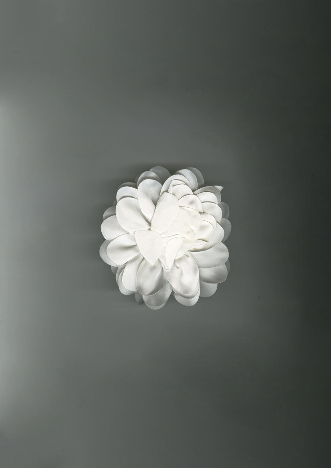 White Dahlia Satin Flower Scrunchie – Merrma, handmade in Paris