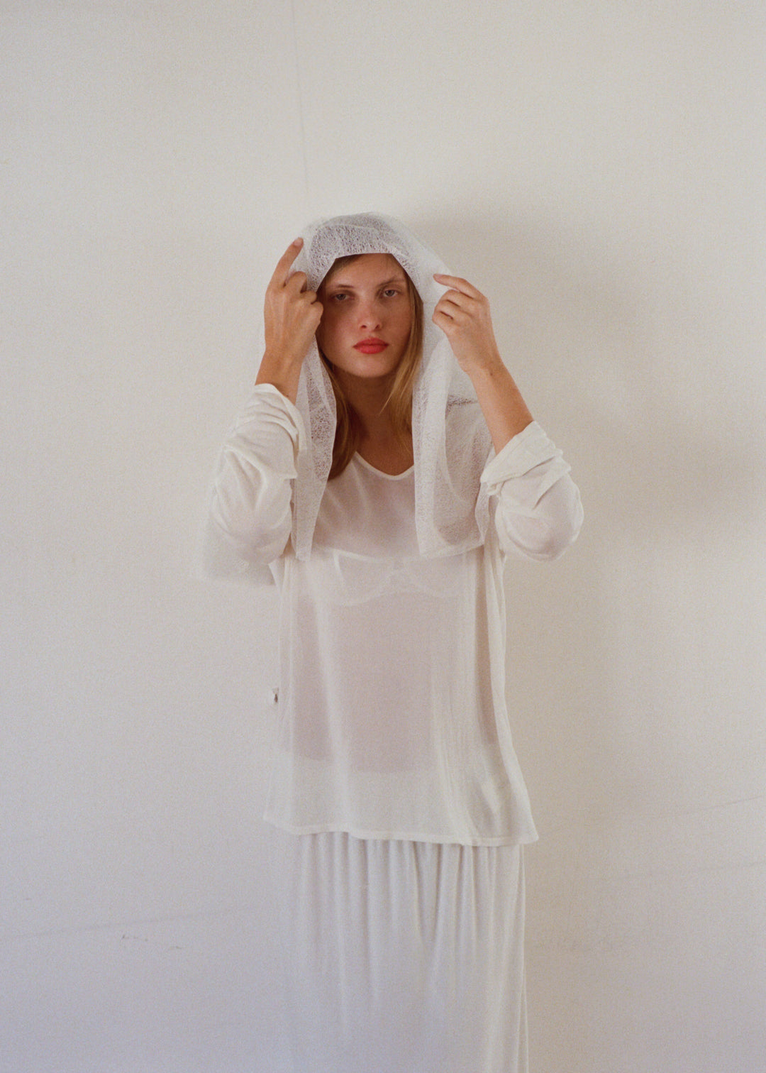 White Whisper Lace Veil – Merrma, handmade in Paris
